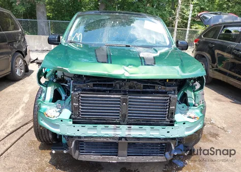 2025 Ford Maverick Xlt z USA, uszkodzony, nr VIN 3FTTW8JA0SRA32645